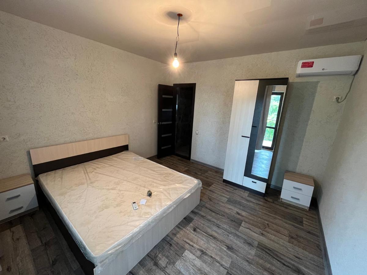 Леон Hotel Gagra Buitenkant foto